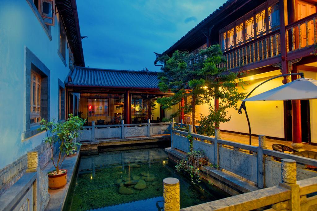 Lijiang Wangfu Hotel Bagian luar foto