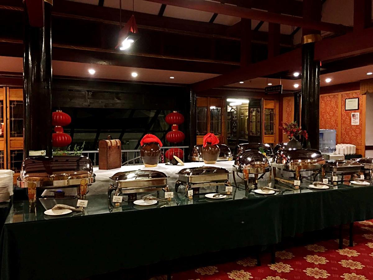 Lijiang Wangfu Hotel Bagian luar foto