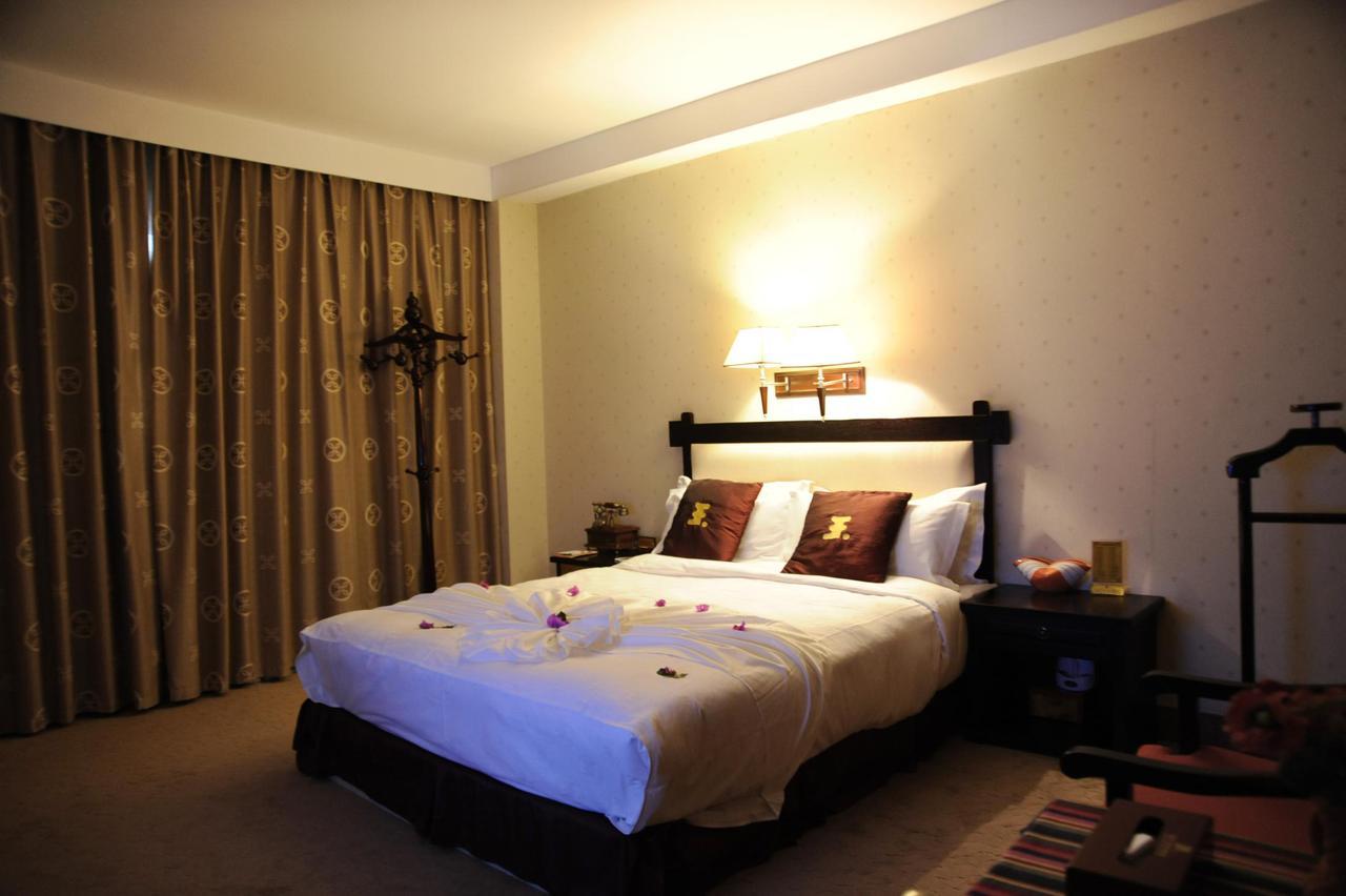 Lijiang Wangfu Hotel Bagian luar foto