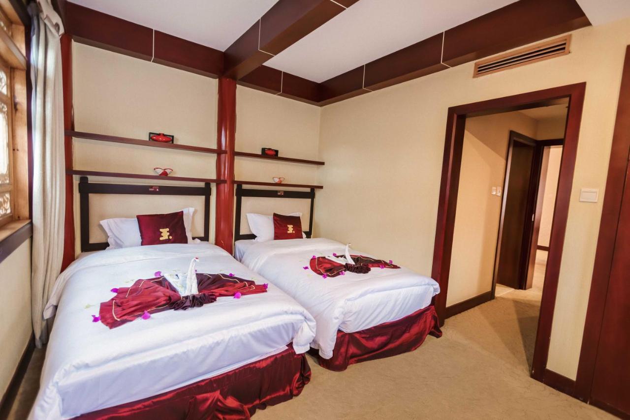 Lijiang Wangfu Hotel Bagian luar foto